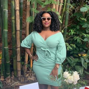 Off the Shoulder Wrap Midi Bodycon Dress 👗